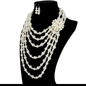 Source Unknown Multi-Strand Pearl Necklace Set